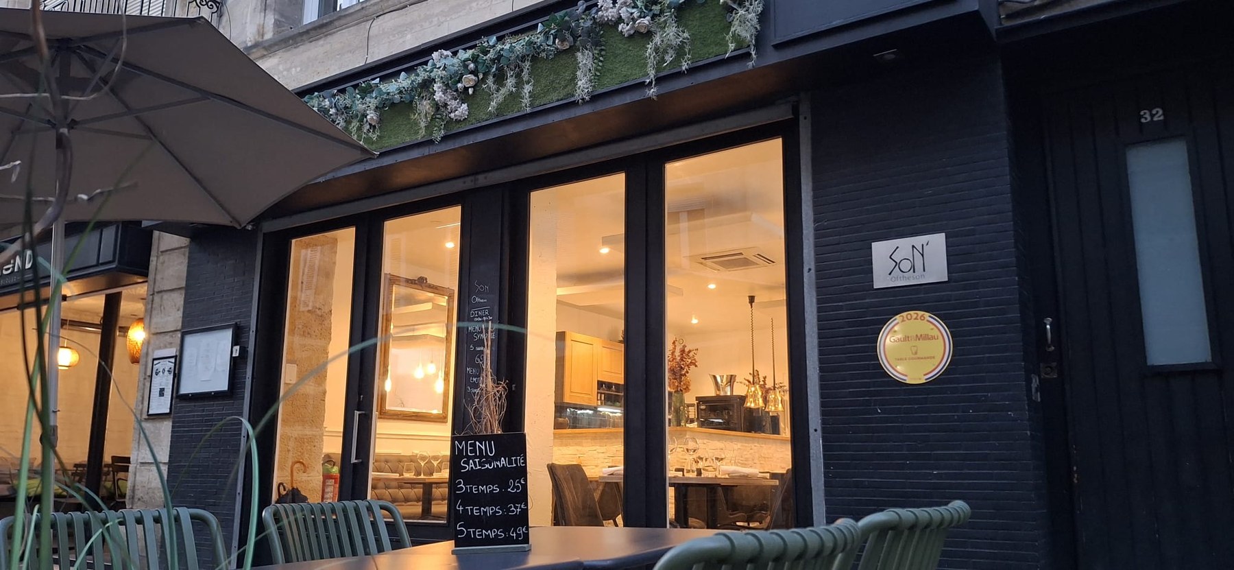 La terrasse d’Oftheson rue du Palais Gallien
